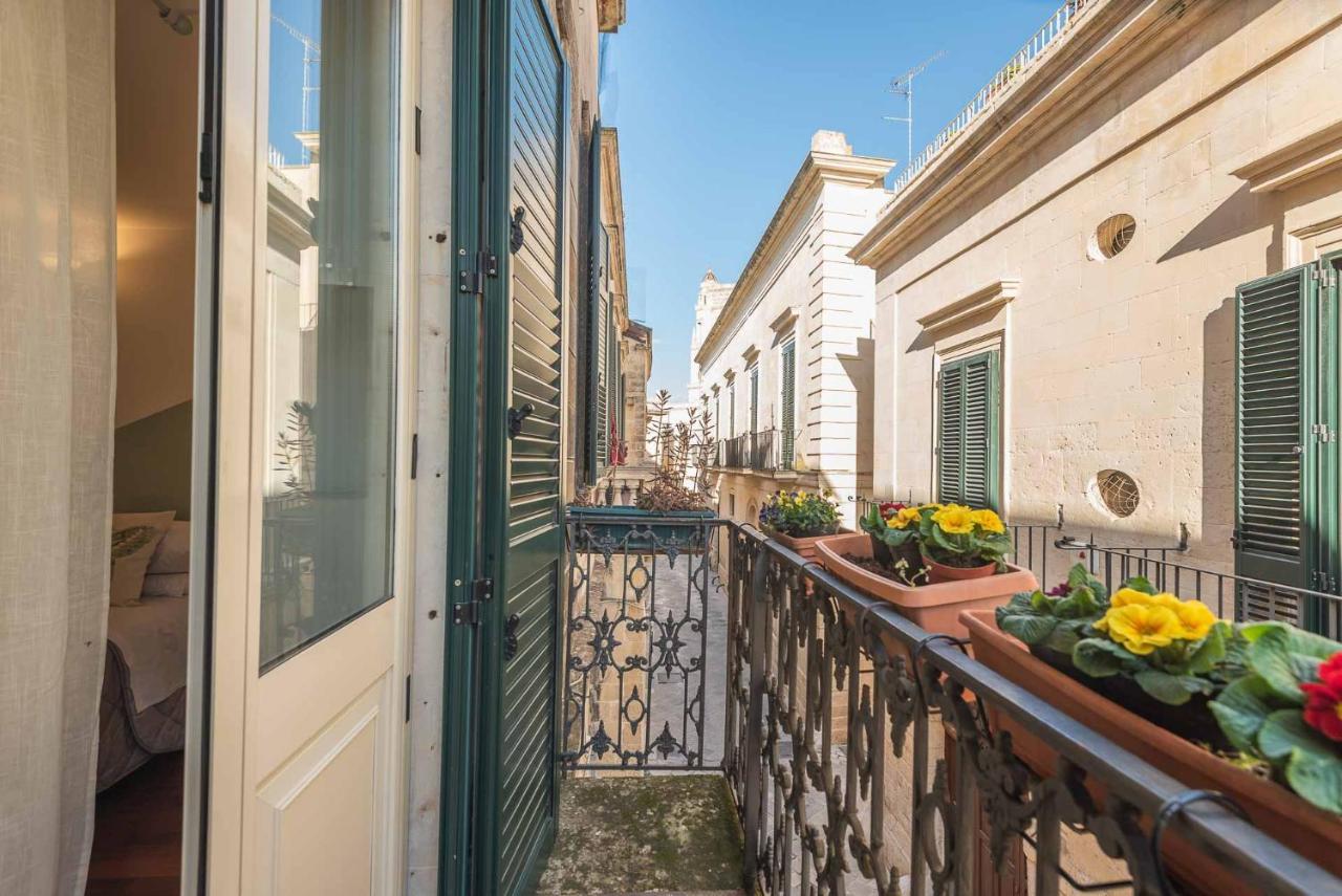 Terzo Campanello - Terrazza Nel Centro Storico Apartment Lecce Exterior photo